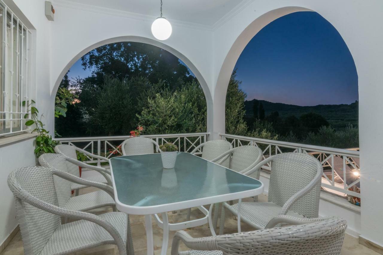 Amalia Country House Ano Yerakarion Luaran gambar